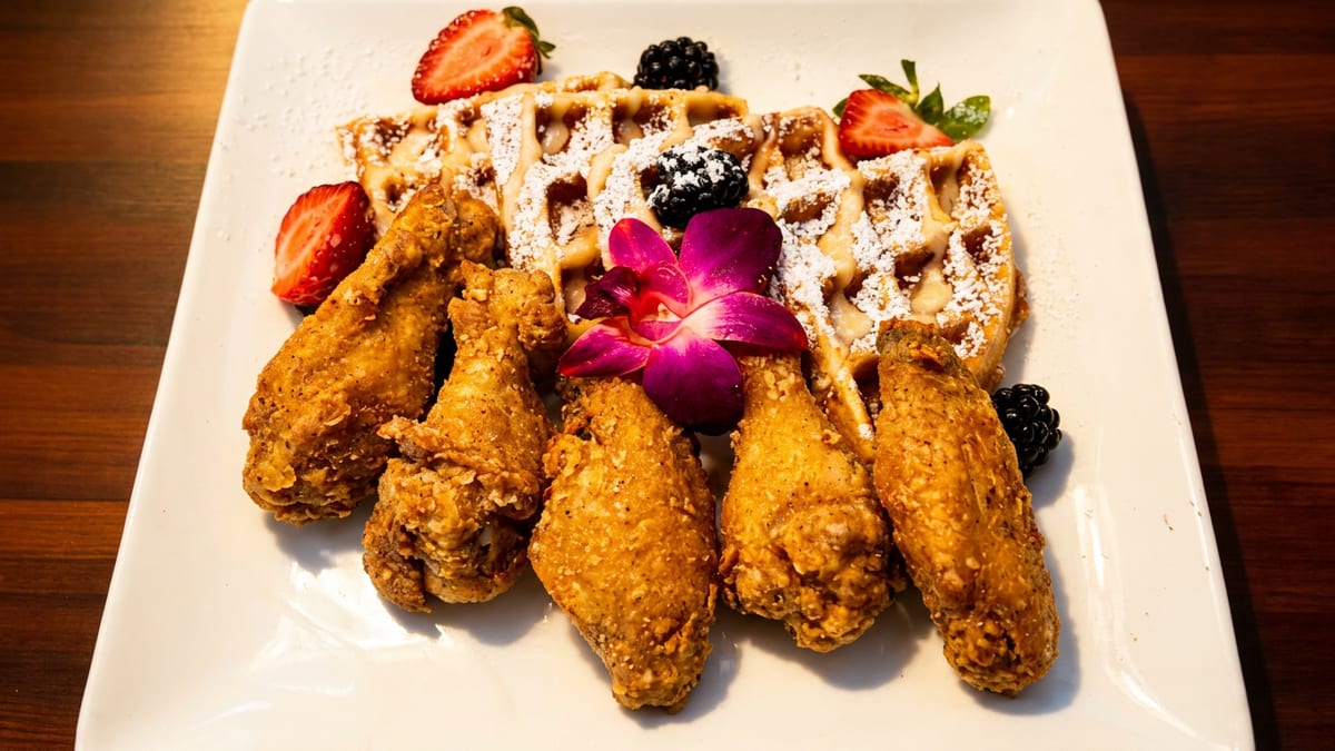 Chicken & waffles